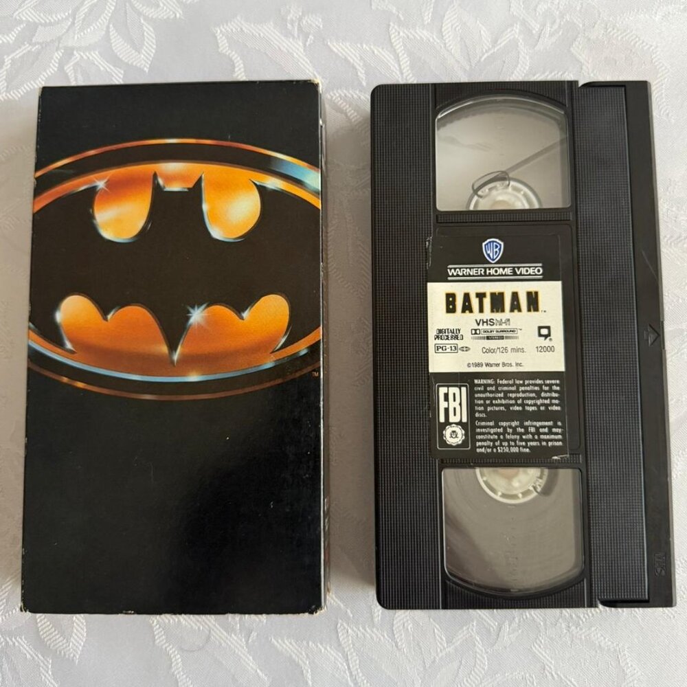 Batman VHS Tape 1989 Michael Keaton Jack Nicholson